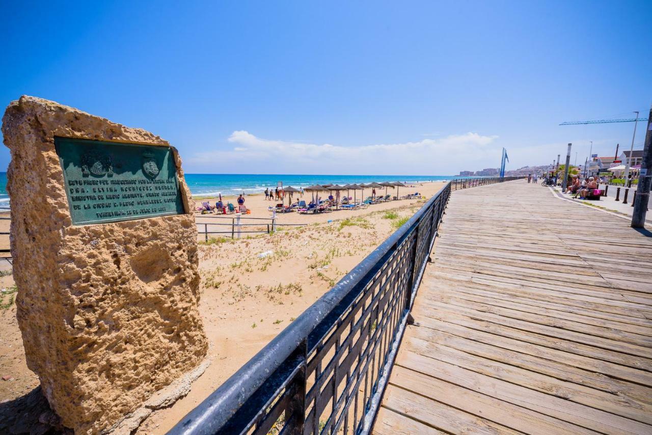 Playa La Mata - Apartamento "Limonka" ภายนอก รูปภาพ